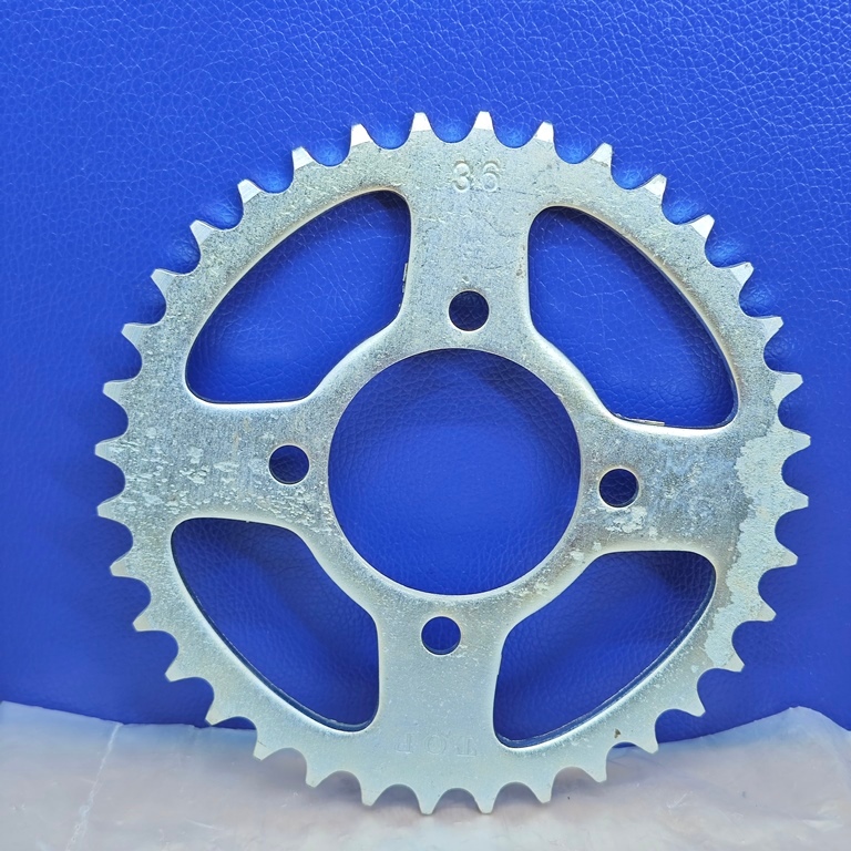 GEAR BELAKANG SILVER C70 c800 gir 420 36t 36 t pnp c70 c50 c90 c700 c800 astrea 800 bisa untuk grand