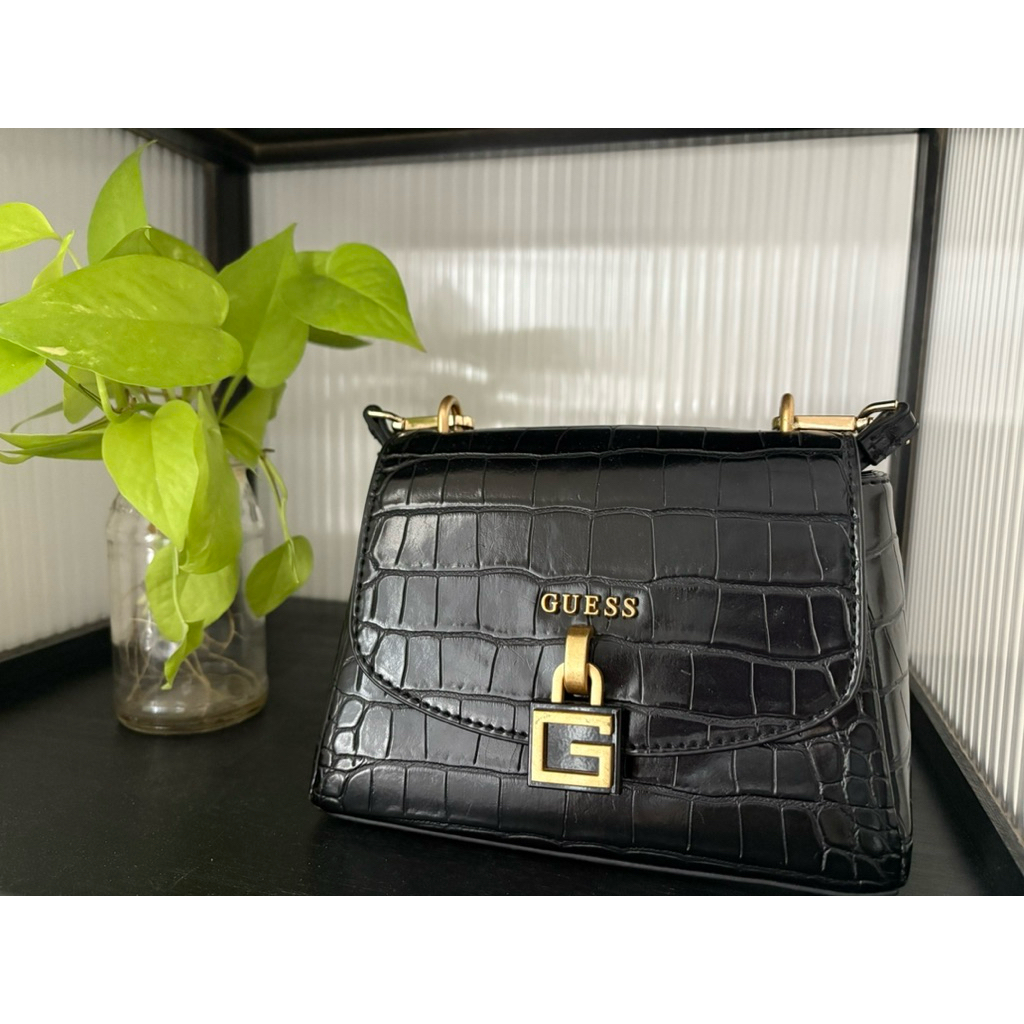 vintage Tas Guess