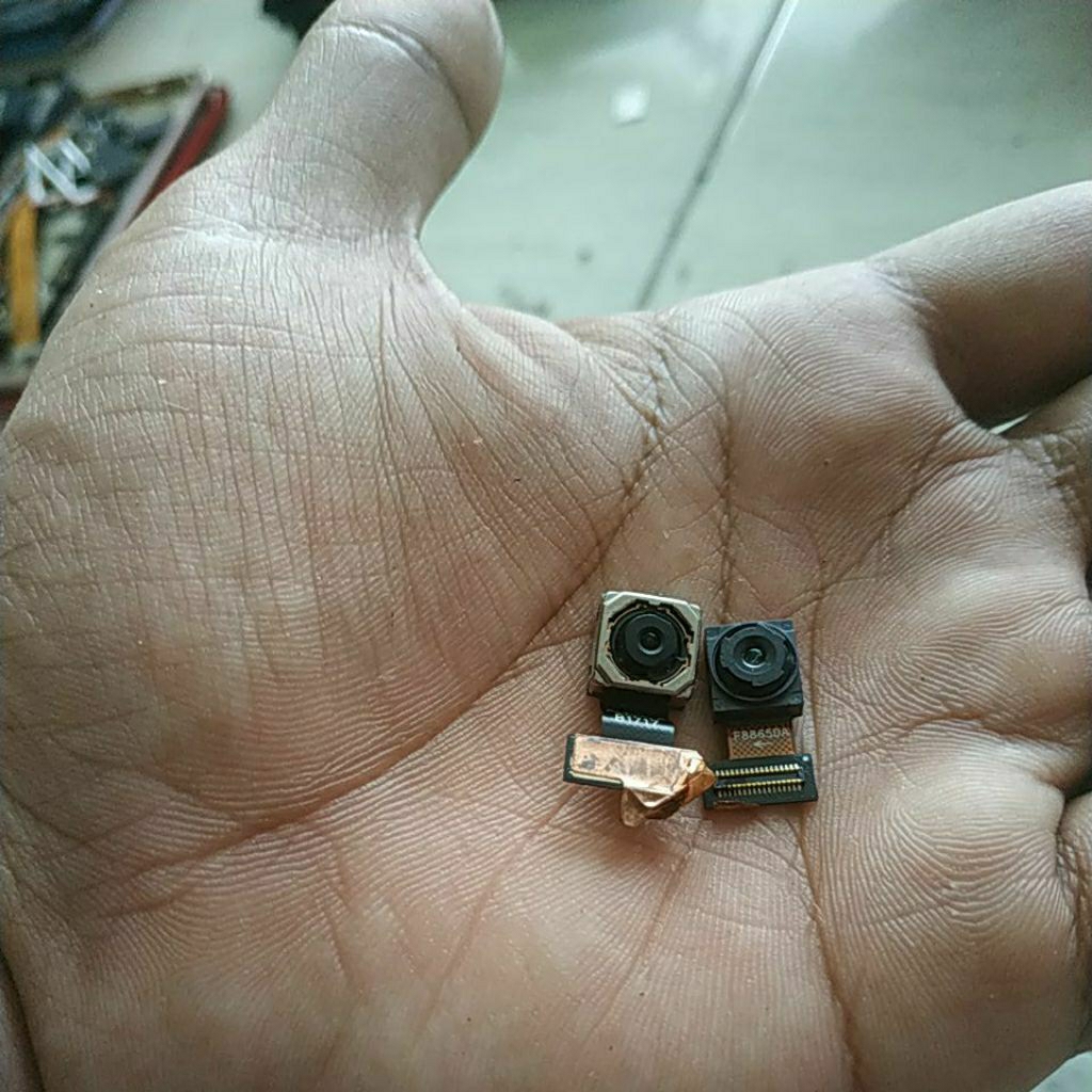 kamera depan belakang bekas mi 5c