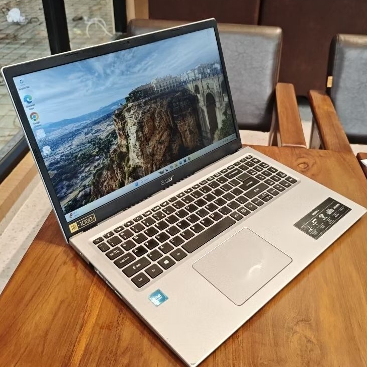 Acer aspire 3 A315-35 Laptop Slim FHD 15,6 inch 8GB Ram 256GB SSD NVME Intel Celeron N5100