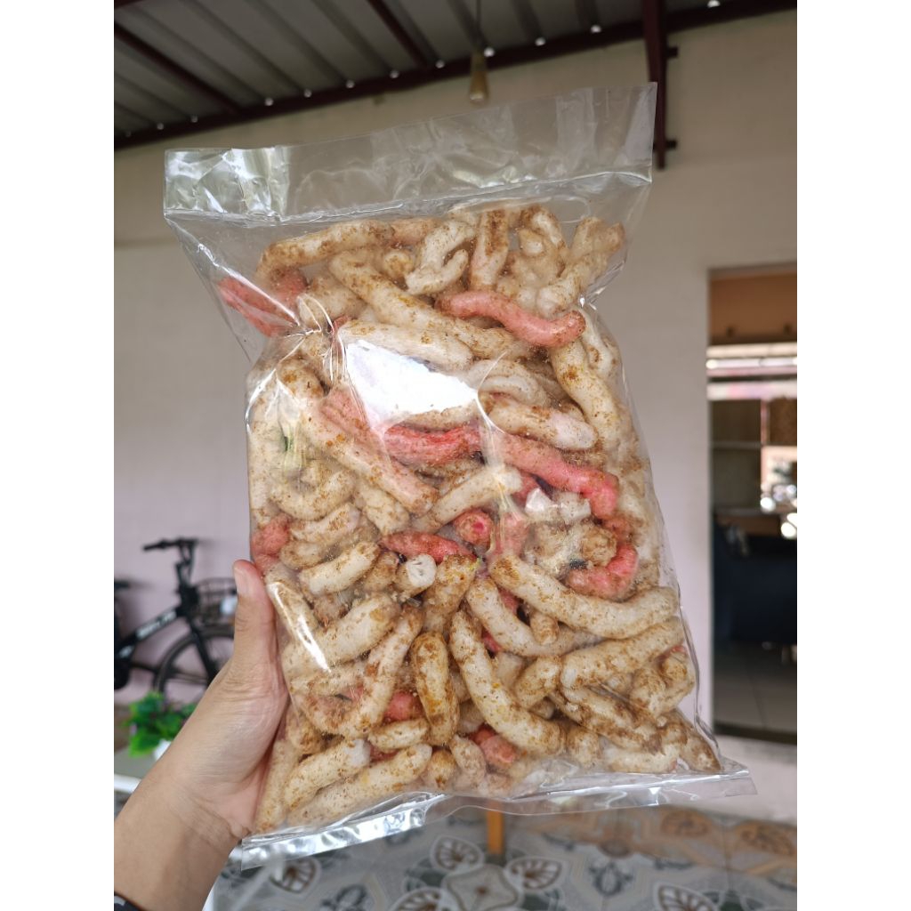 

Kerupuk Denok - Cemilan Guruh bumbu kacang