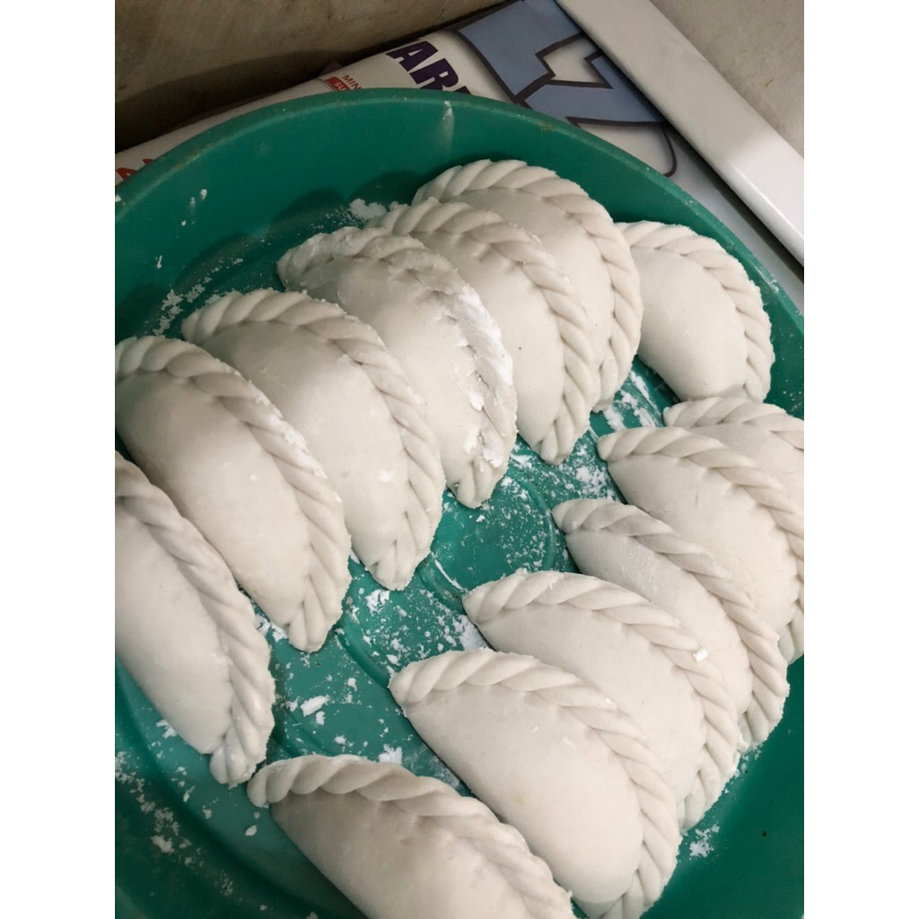 

cireng isi ayam suir (pedas)