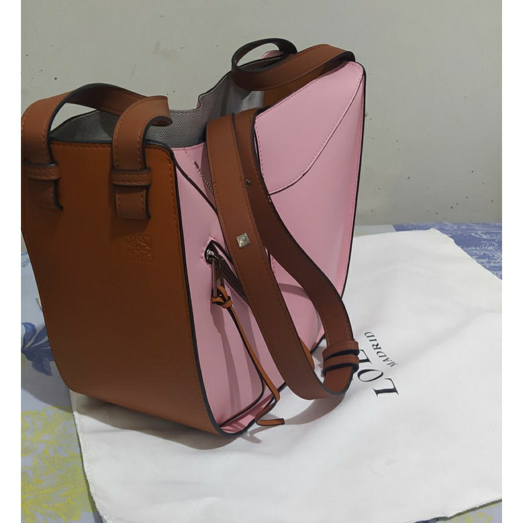 HammockLoewe tasLOEWE Tas rare tas fashion tas branded wanita