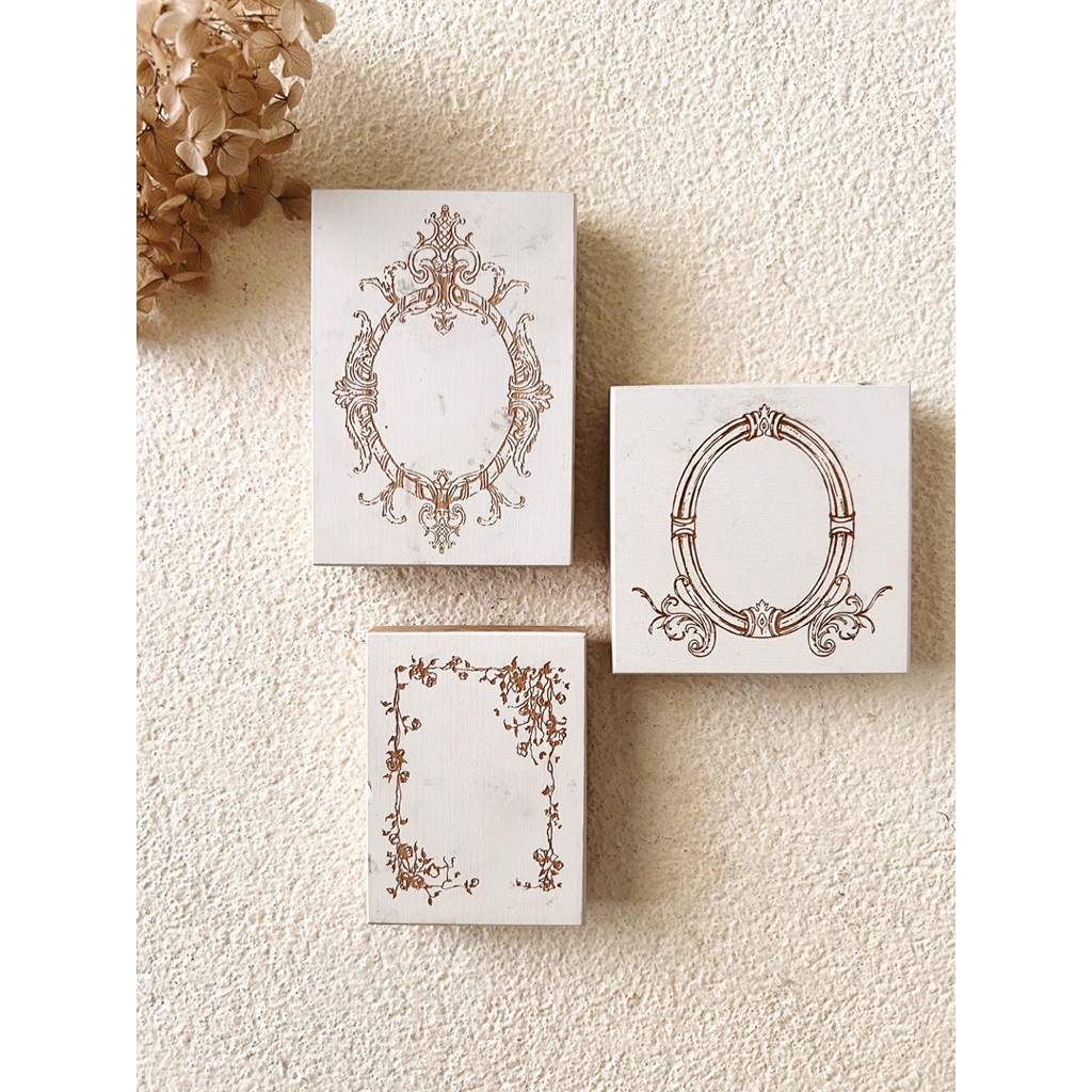 

Preloved Journal Pages Vintage Frame Rubber Stamp