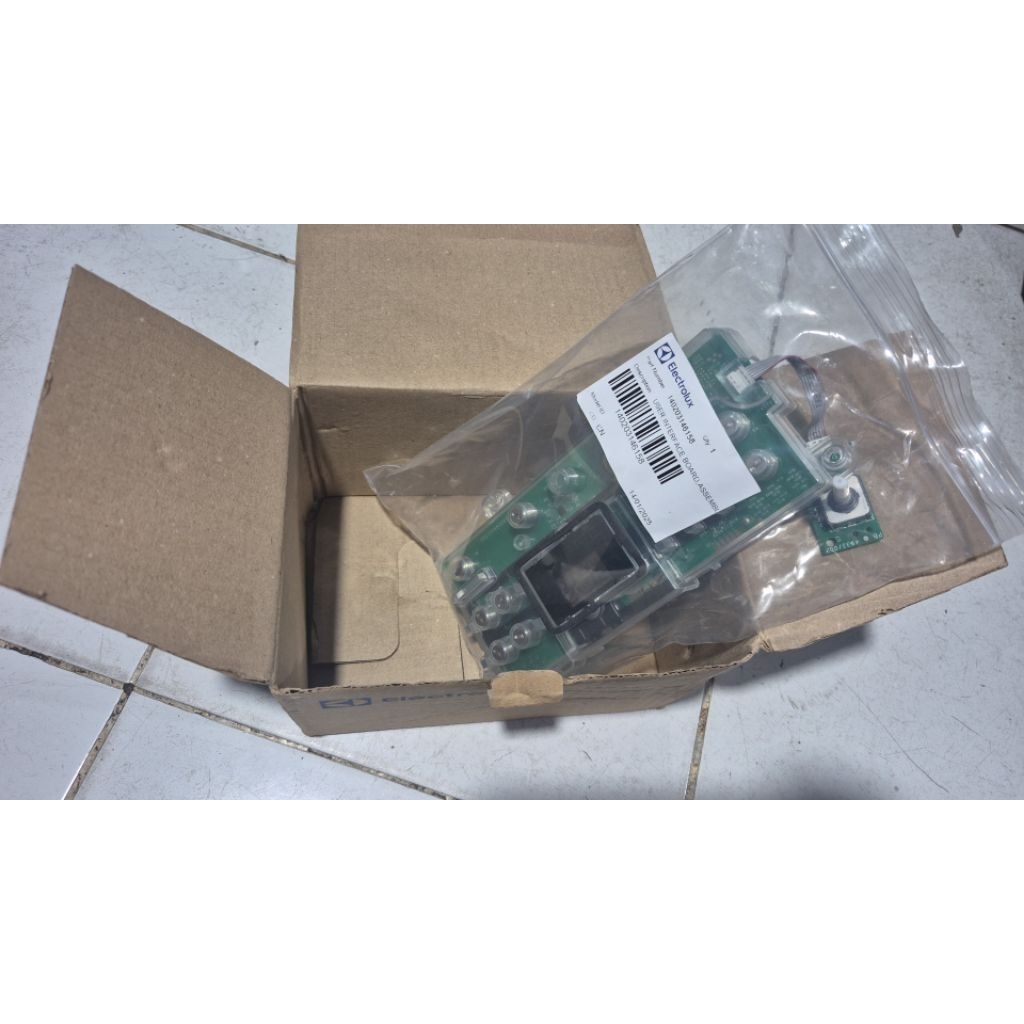 PCB Display Mesin Cuci Electrolux  EWF7554E3WB/EWF8004E3WB/EWF9024D3WB