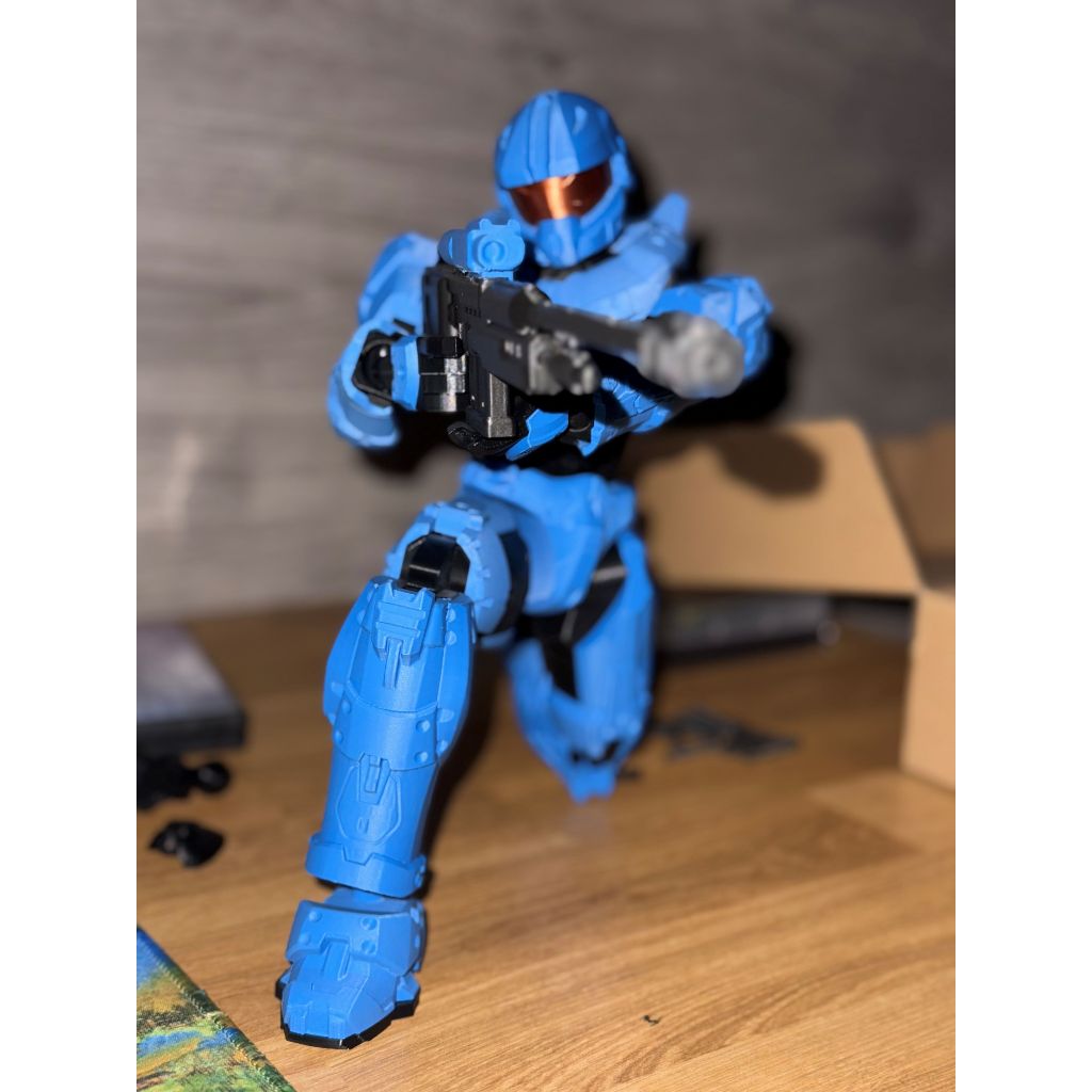 Action Figure Halo ukuran jumbo besar.