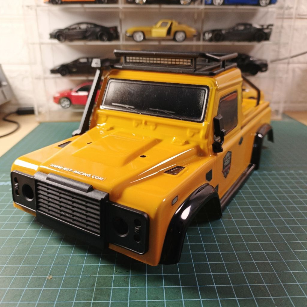 Body Lexan RGT 136161 + Accesories