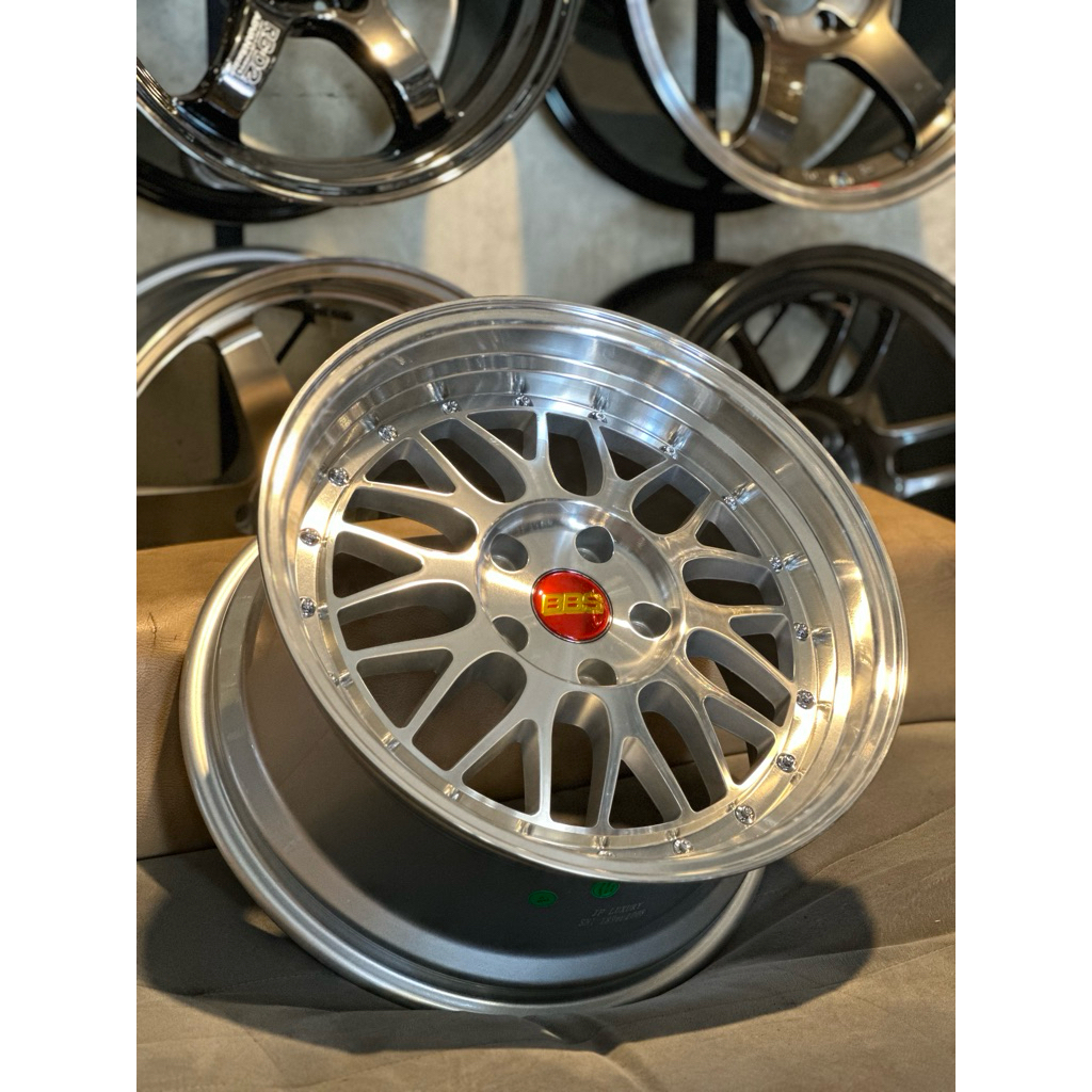 Velg Bbs Lm Full Polis R17 Kondisi Baru