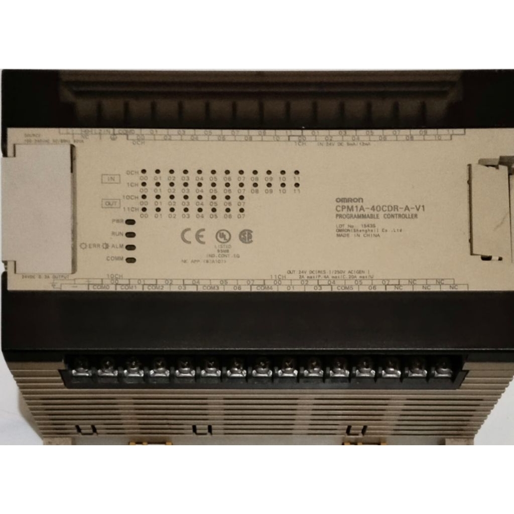 PLC Omron  CPM1A -40CDR-A-V1, USB CIF02, OMRON CPM1-CIF01