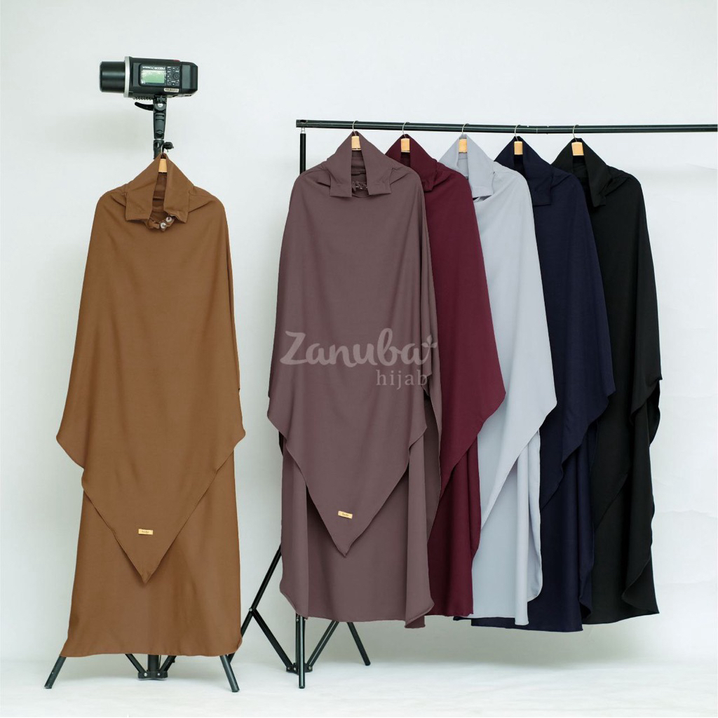 Khimar Nonpad Zanuba Ilyana Silk