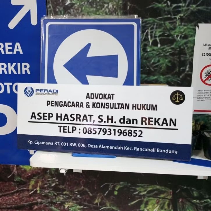 

Sign advokat bolak balik uk 50x20cm bahan akrilik 3mm