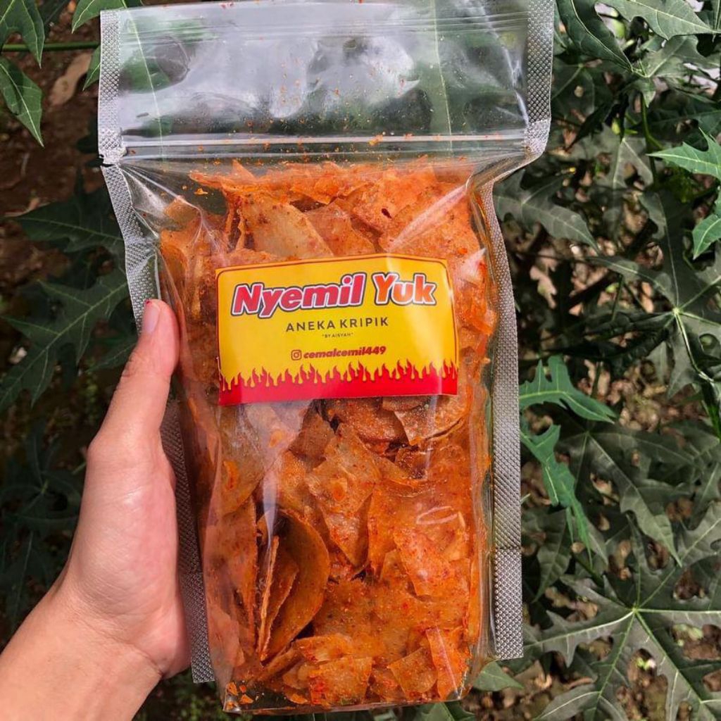 

kripik kaca/kripik beling 100g gurih daun jeruk