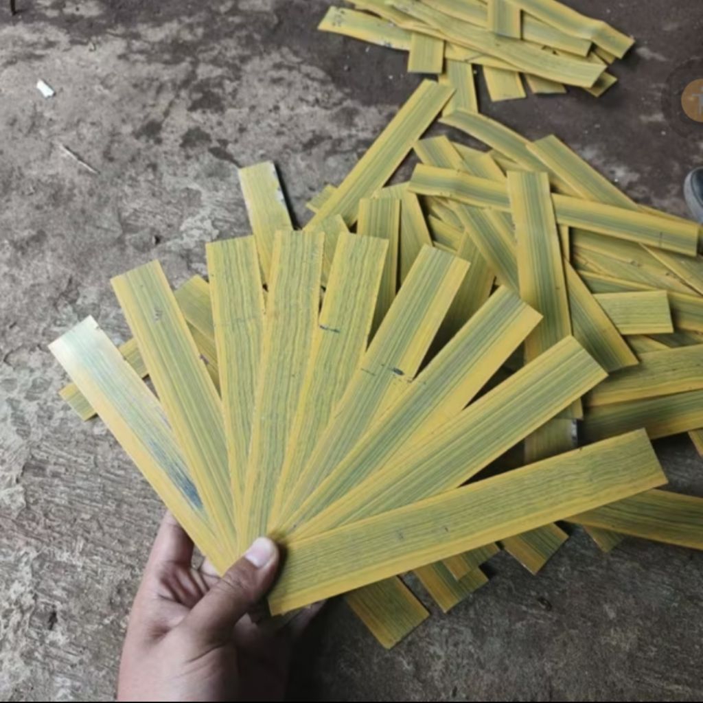 plat baja hss/baja keras/bahan dasar pembuatan bilah pisau, cacah rumput dll