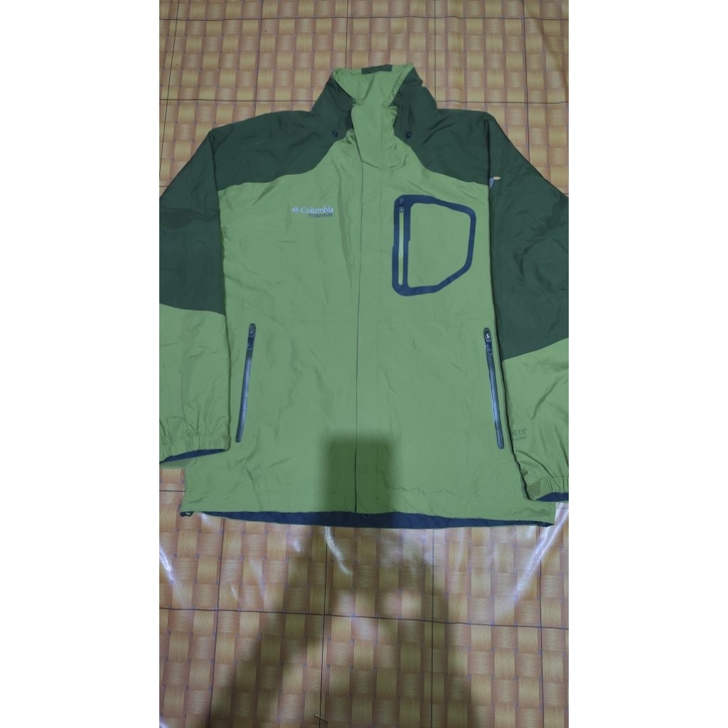 COLUMBIA TITANIUM GORE-TEX JACKET