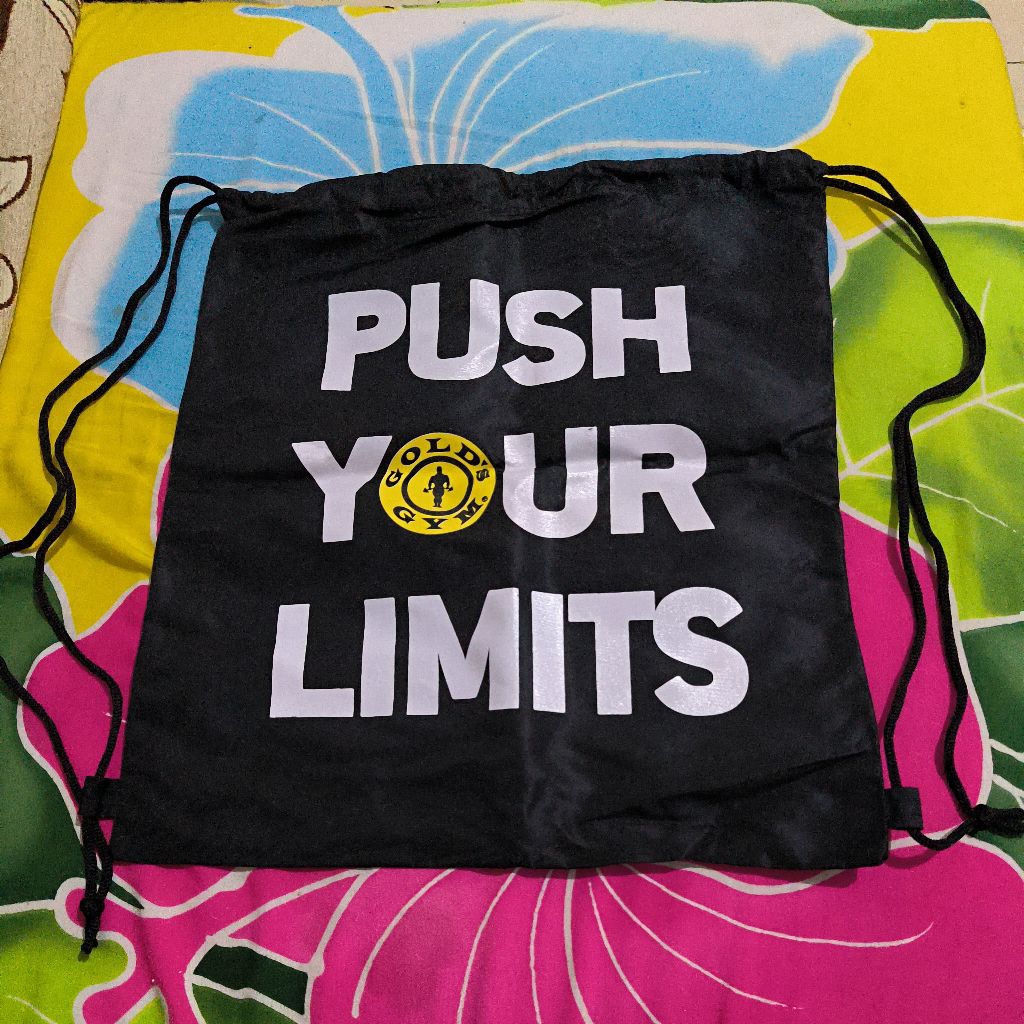 TAS SERUT SLINGBAG GOLD'S GYM PUSH YOUR LIMIT 33x38