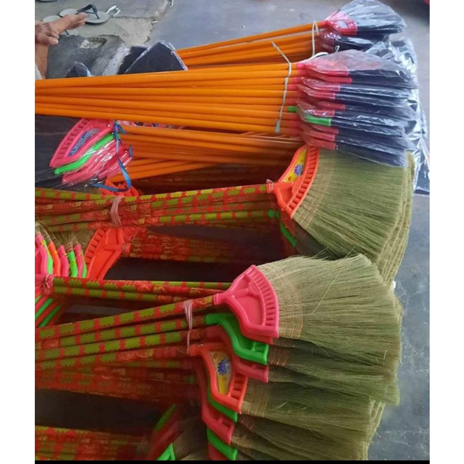 Sapu Rayung Lakop Gagang Kayu / Sapu lantai Rayung / Sapu Rayung