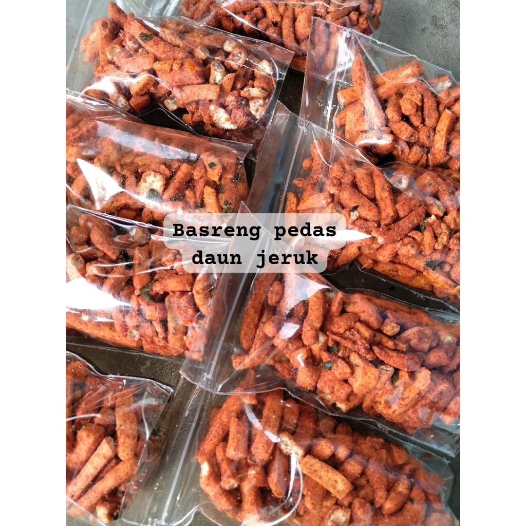 

Basreng pedas daun jeruk