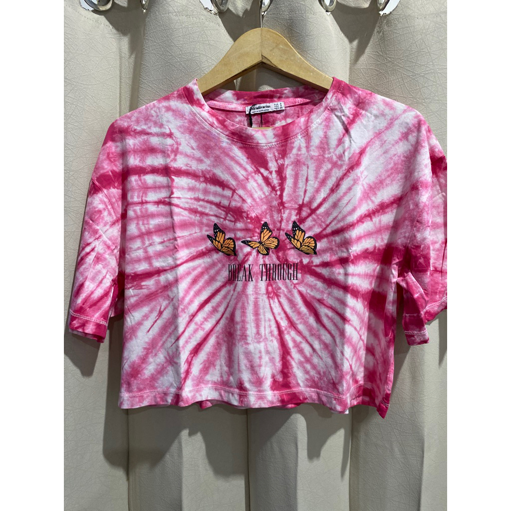 T-shirt kaos stradi jastip stradivarius tie dye
