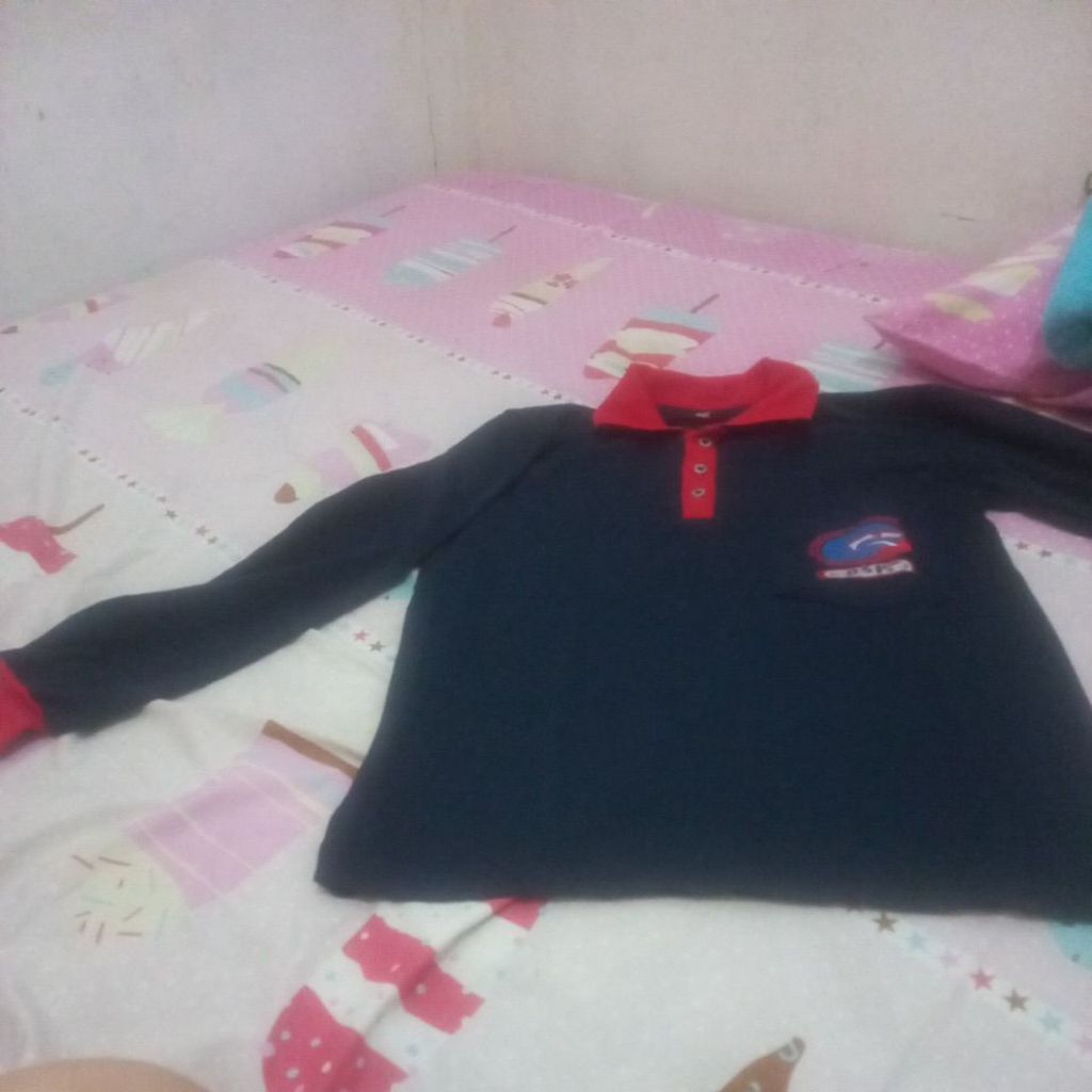 PRELOVED KAOS OLAHRAGA