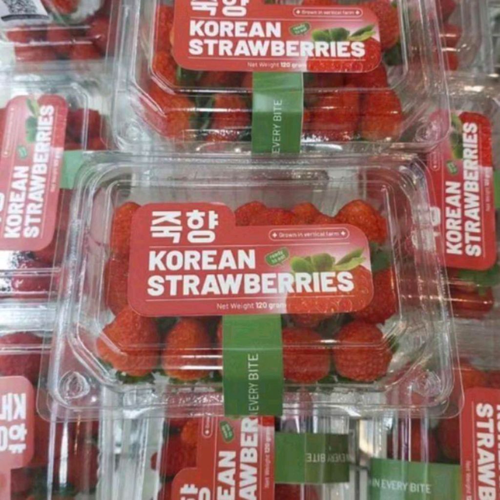 

Buah strawberry korea import manis super fresh 120 gram