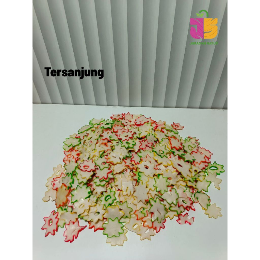 

ANEKA KERUPUK MENTAH BAHAN SEBLAK TERSANJUNG 250grm