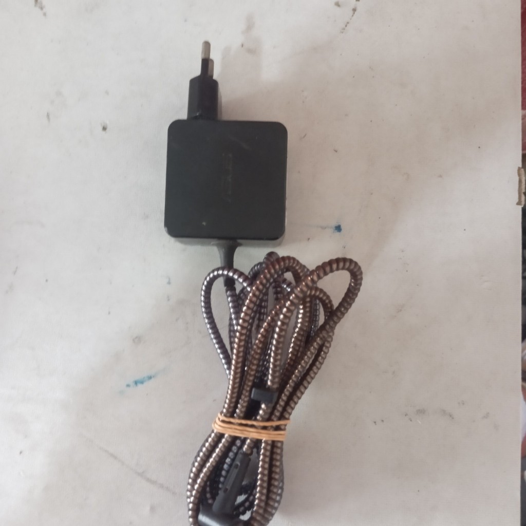 Charger Original Laptop Asus X441M X441MA X407MA X441 Adaptor 19V 1.75A 33W Second Bekas Asli Ori 17