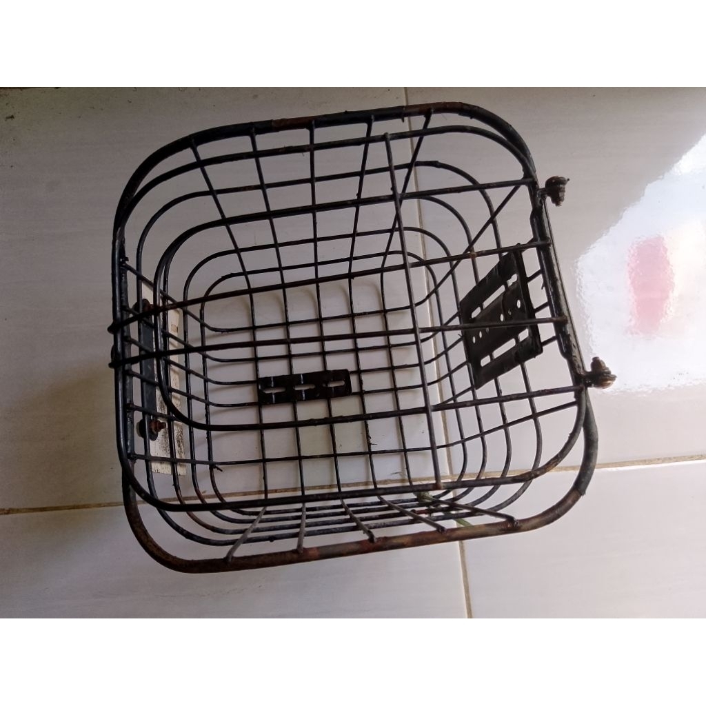 keranjang sayur sepeda listrik bekas