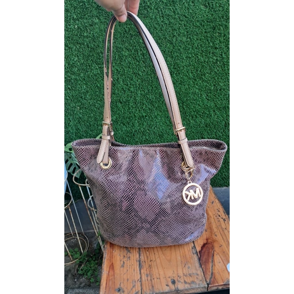 preloved tote MK kulit ular