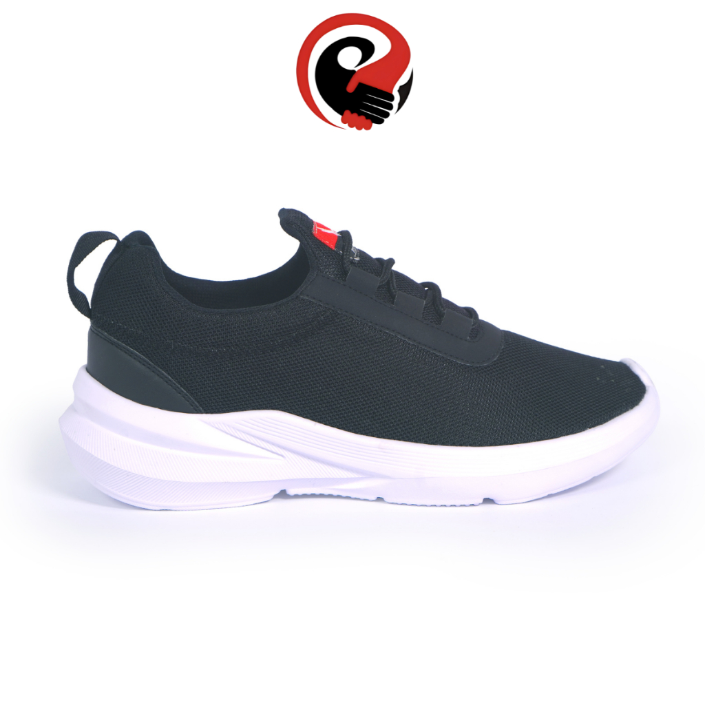 SEPATU HAGAMO RUNNING - BLACK WHITE - (Unisex)