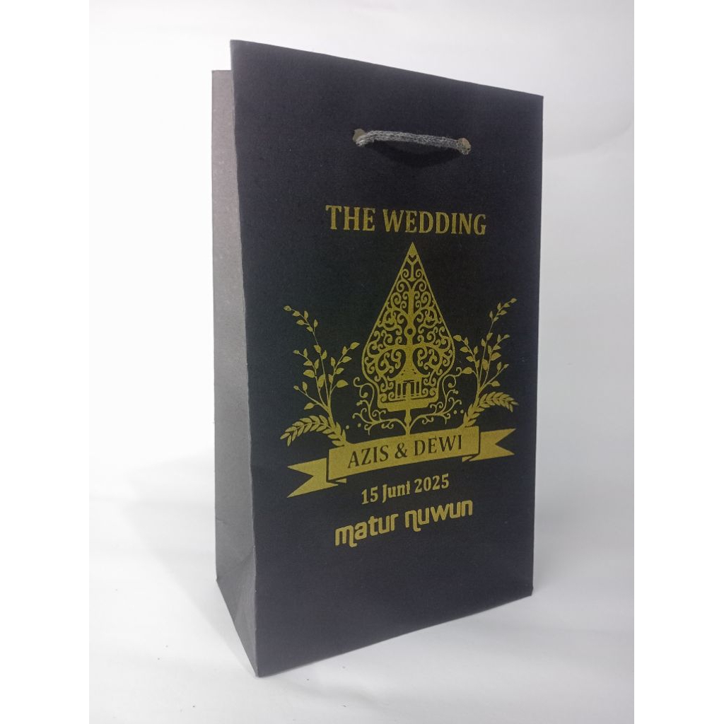 

Paperbag Polos & Sablon Desain Custom Murah