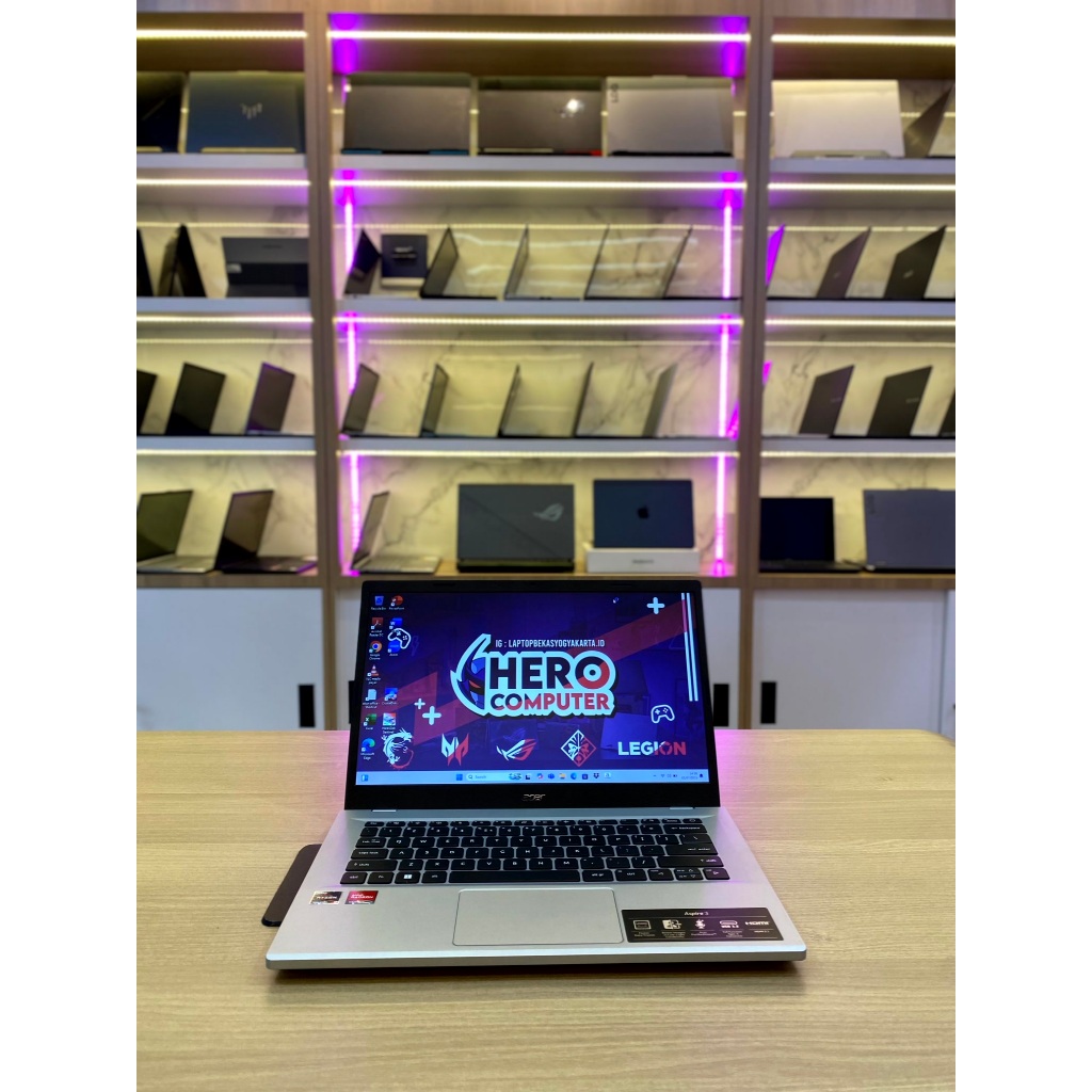 Laptop ACER Aspire 3, AMD Ryzen 3 7320U