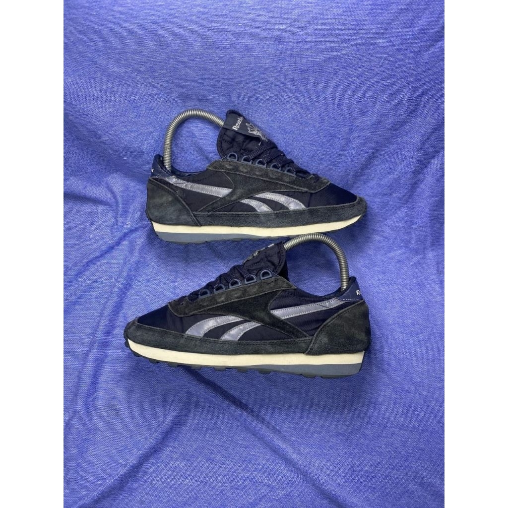 reebok aztec