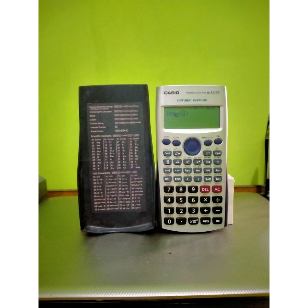 

Kalkulator Casio fx-570ES PLUS Natural Display Scientifik Calculator