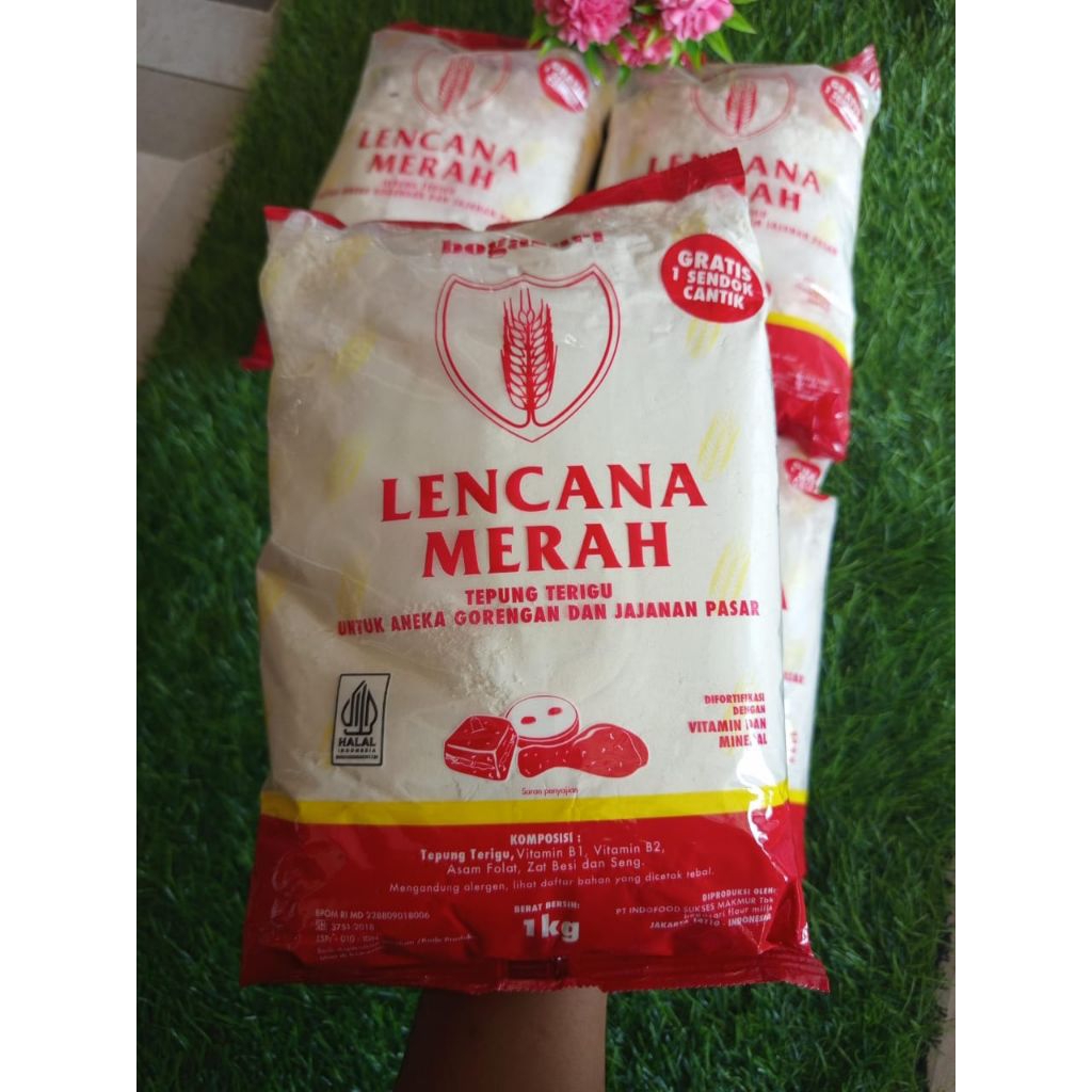 

TEPUNG LENCANA MERAH | TEPUNG TERIGU | KEMASAN 1 KG