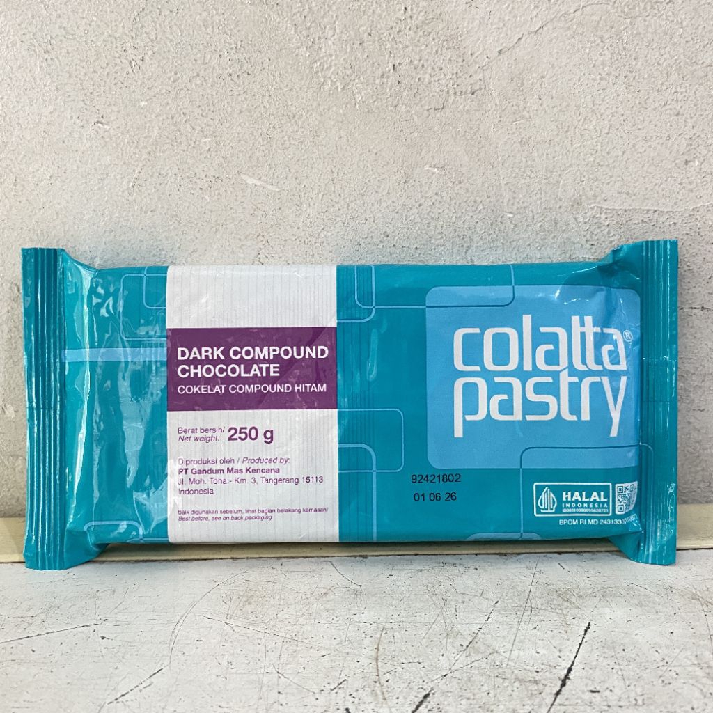 

Colatta pastry dark chocolate compound 250 gram | dark cokelat
