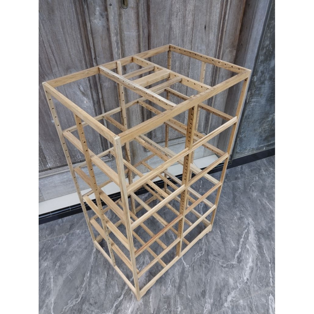 Dongdang pelepas merpati 10 plong /10 pintu ( Rangka sudah jadi tanpa jeruji )