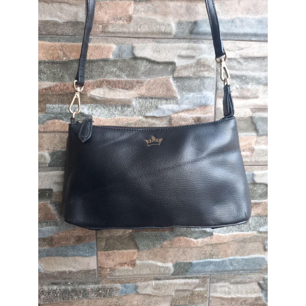 Sling Hitam J. ESTINA - TAS PRELOVED BRANDED ORIGINAL