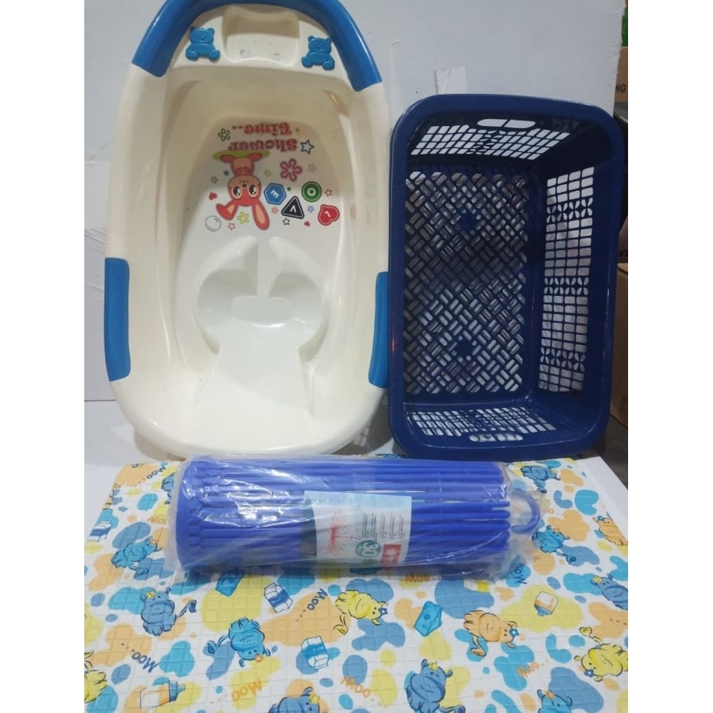 Perlengkapan Bayi 1 Set / Bak Mandi ,,Keranjang Baju ,Hanger