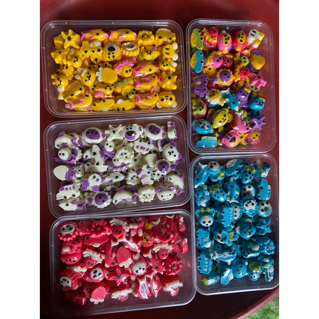 

Coklat karakter isi 100 pcs