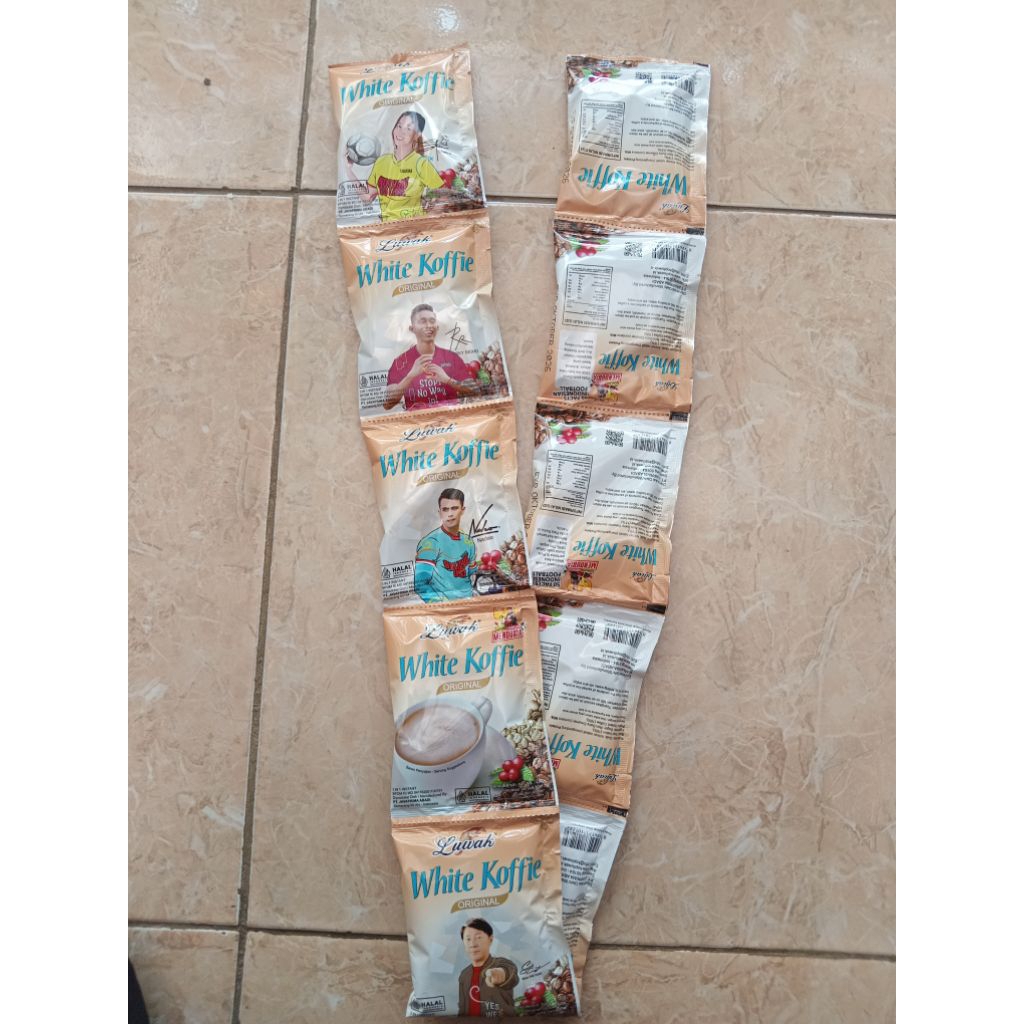 

LUWAK WHITE COFFE 1 RENCENG ISI 10 PCS