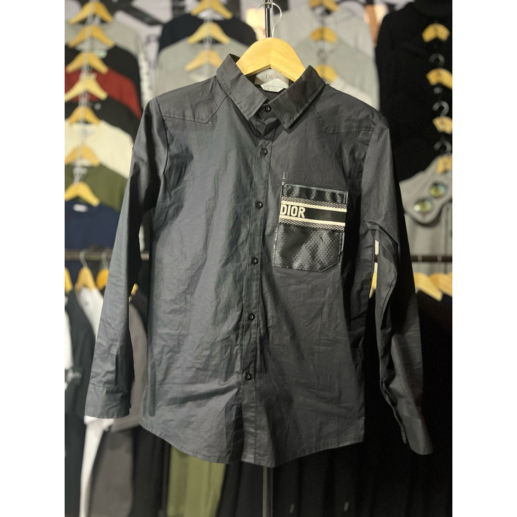 Kemeja Pria Long Black Cristian Dior