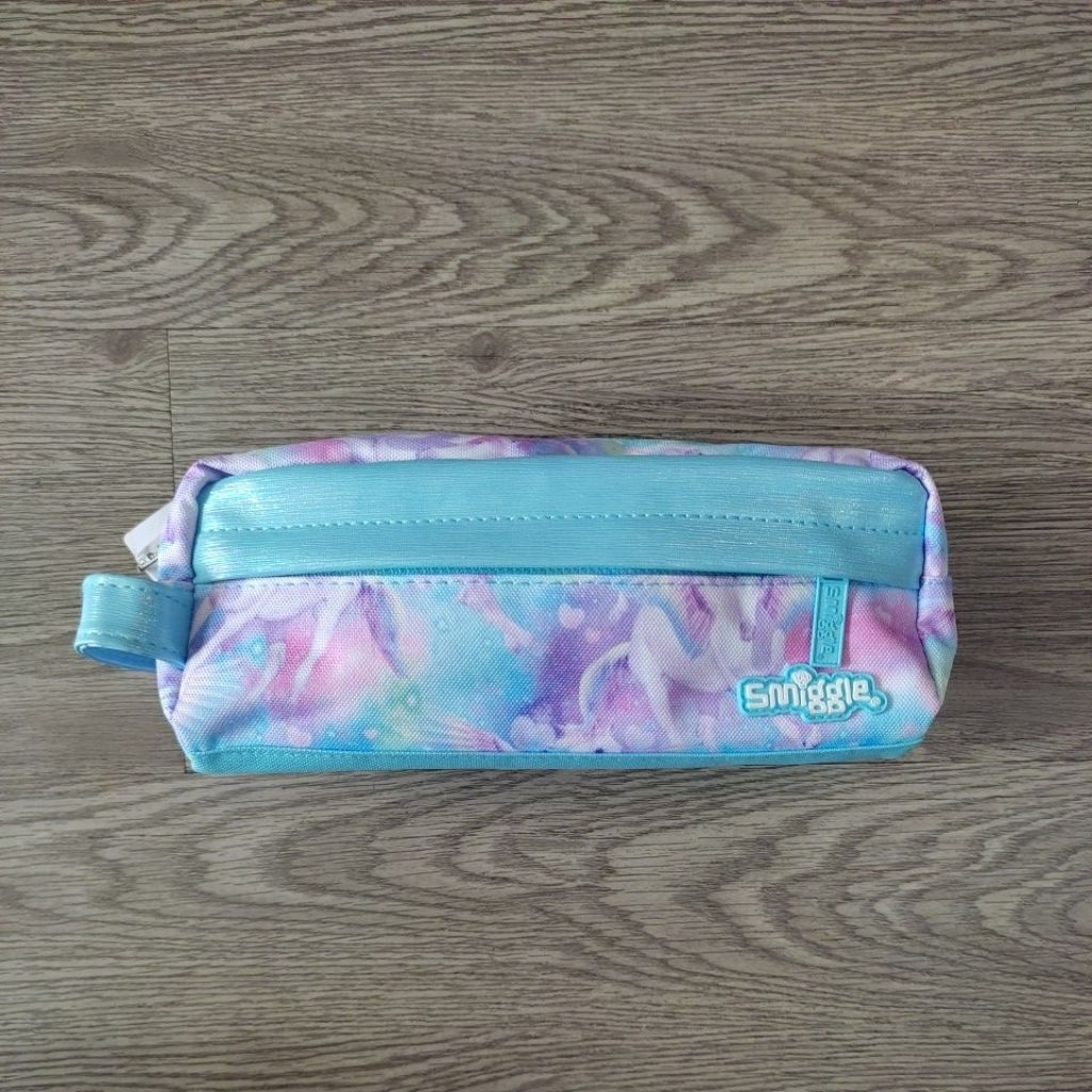 

Tempat Pensil Smiggle Unicron Blue