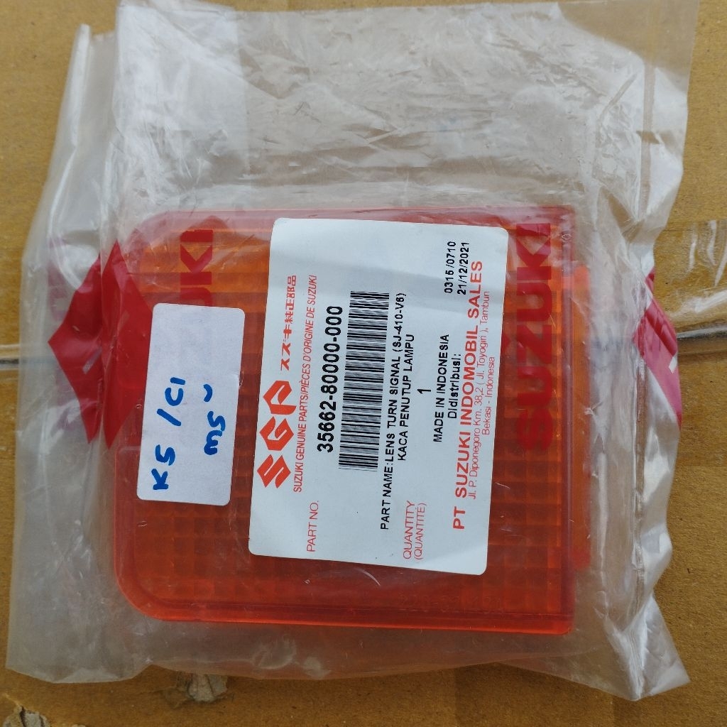 MIKA LAMPU STOP BELAKANG ( KUNING ) MOBIL SUZUKI FUTURA BAK / JIMNY KATANA, ORIGINAL SGP.
