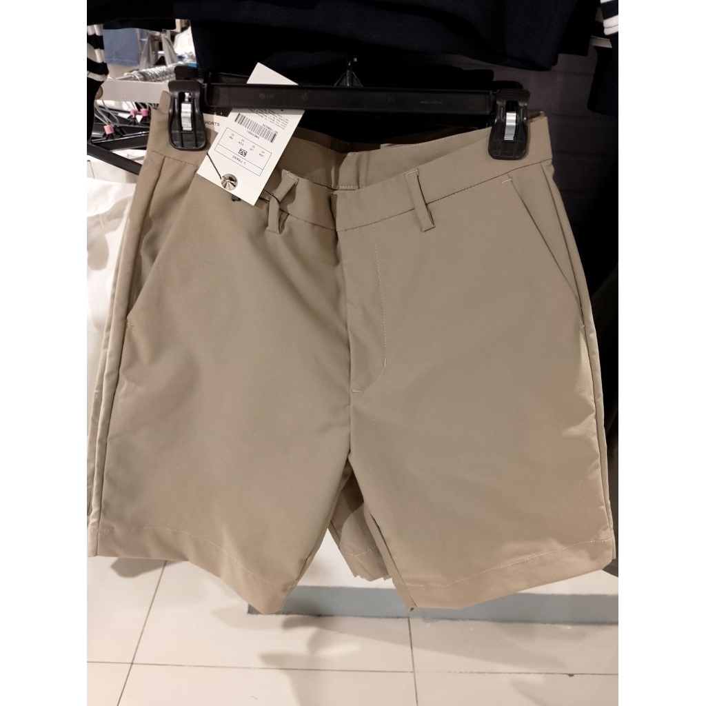 Zes Short Pants Basic Woven Celana Pendek Pria