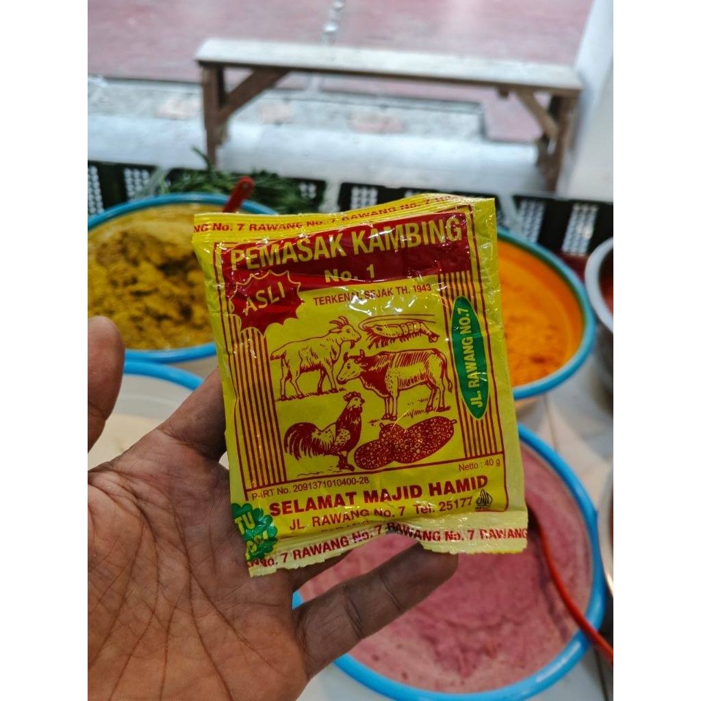 

Bumbu pemasak kambing cap selamat