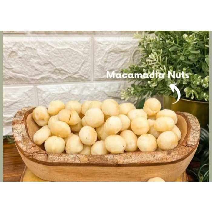

Kacang Macadamia Roasted / Panggang Utuh Premium Gurih Lansung di Makan tanpa ribet