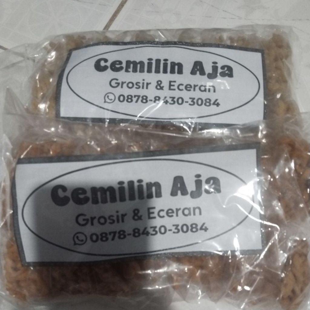 

Snack Makaroni Asin dan Pedas