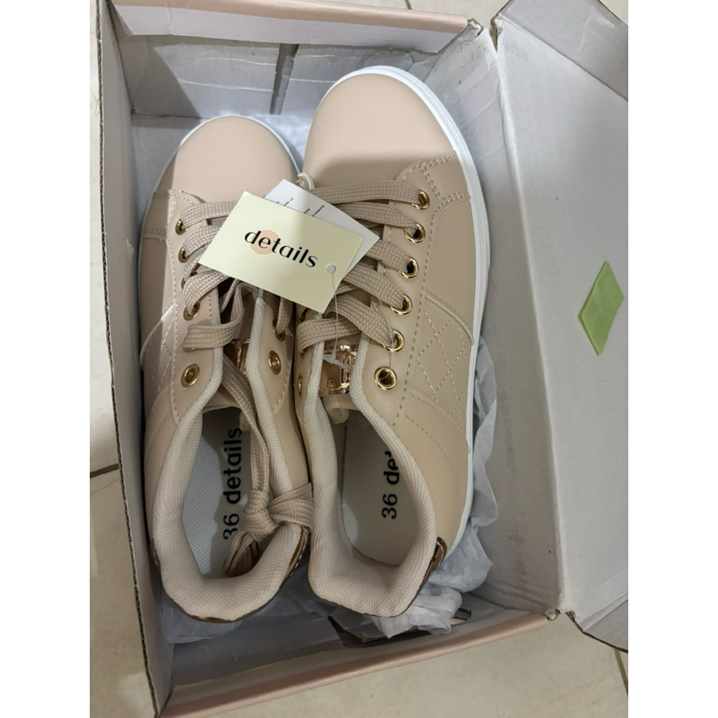 sneakers wanita sepatu tali details