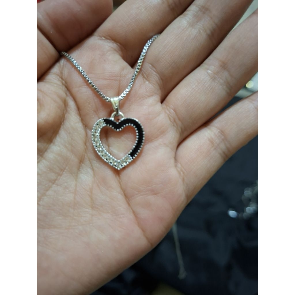 COD KALUNG RHODIUM LIONTIN LOVE BLACK AND WHITE