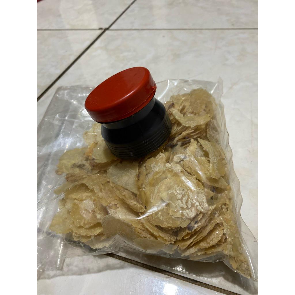 

Petis khas madura terbuat dari ikan pilihan dijamin mantul